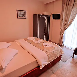 Otel Goedence Restoran